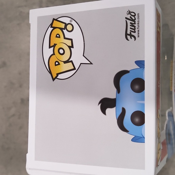 ๐ Exclusive Diamond collection Aladdin Genie with golden lamp Funko Pop! - Picture 6 of 7